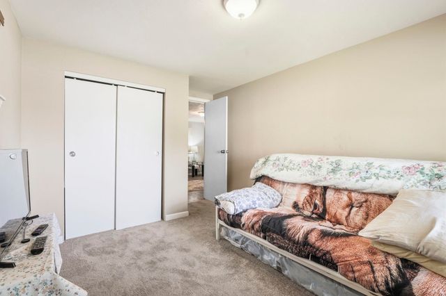 10907 E 17TH St, Spokane, WA 99206
