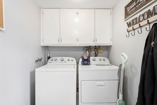 10907 E 17TH St, Spokane, WA 99206