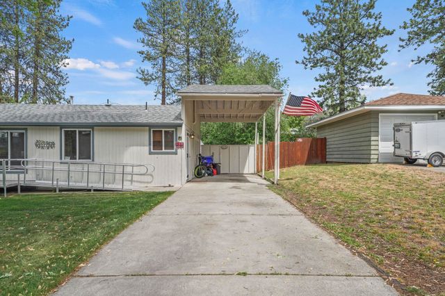 10907 E 17TH St, Spokane, WA 99206