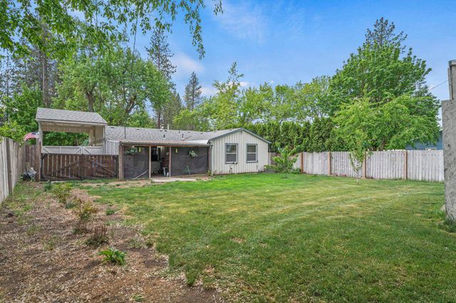 10907 E 17TH St, Spokane, WA 99206