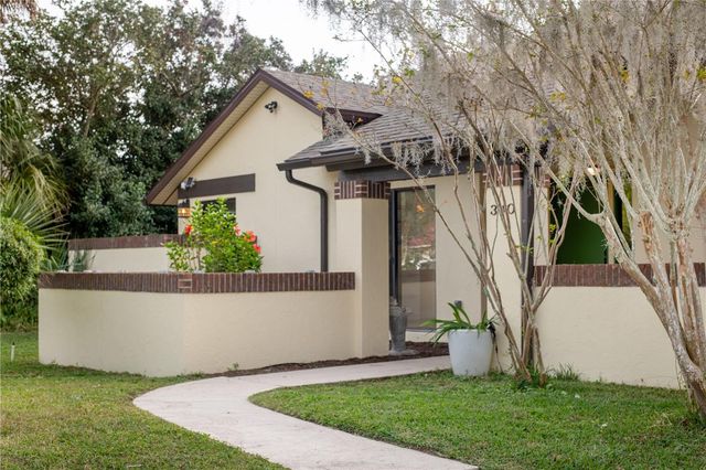 340 WELLINGTON DRIVE, Palm Coast, FL 32164