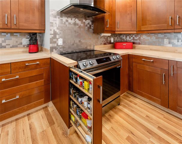 340 WELLINGTON DRIVE, Palm Coast, FL 32164