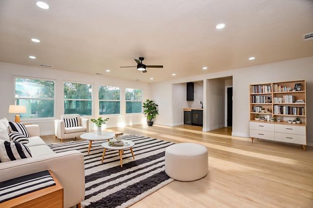 7603 Wilton Park Drive, Spring, TX 77379