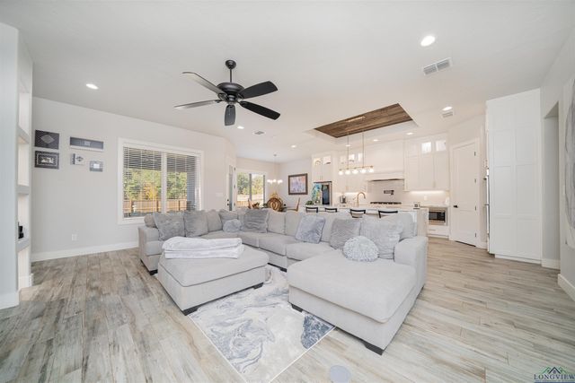 3807 Hidden Trails Lane, Longview, TX 75605