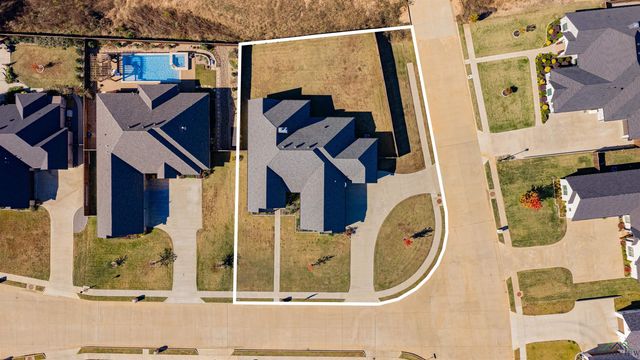 3807 Hidden Trails Lane, Longview, TX 75605