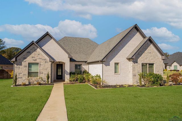 3807 Hidden Trails Lane, Longview, TX 75605