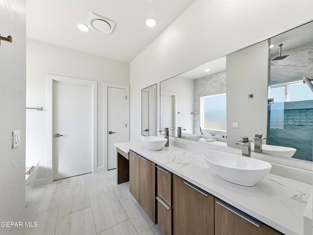 7409 NORTE MESA, El Paso, TX 79934