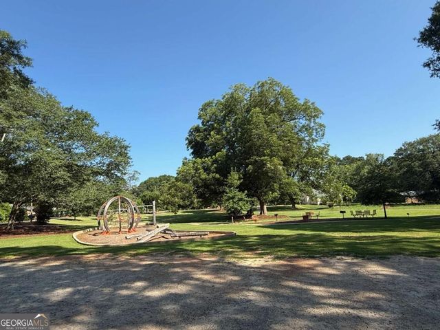 679 College Drive, Madison, GA 30650