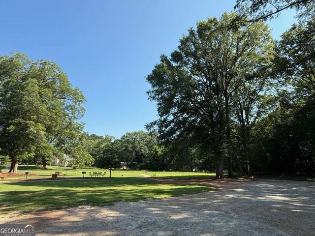 679 College Drive, Madison, GA 30650