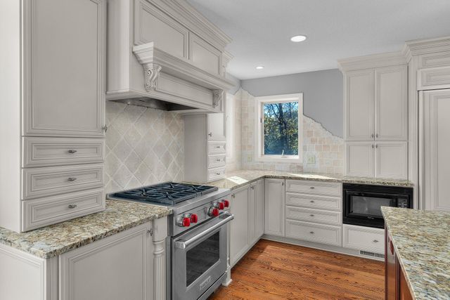 14451 Wellington Road, Minnetonka, MN 55391