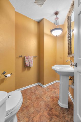 14451 Wellington Road, Minnetonka, MN 55391