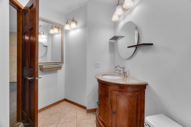 14451 Wellington Road, Minnetonka, MN 55391