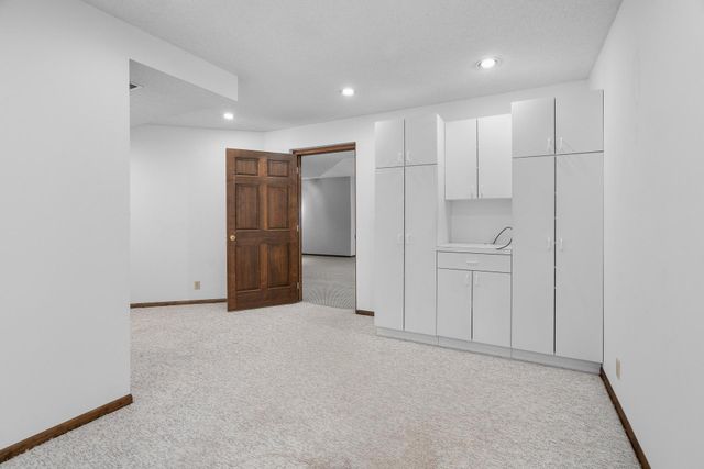 14451 Wellington Road, Minnetonka, MN 55391