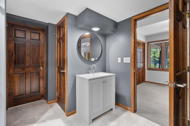 14451 Wellington Road, Minnetonka, MN 55391