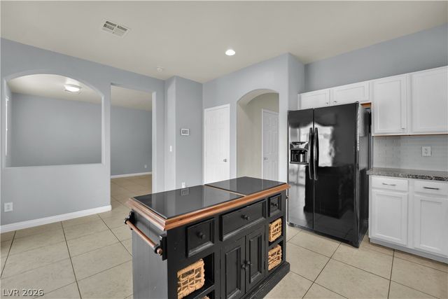 6704 Crystal Run Lane, Las Vegas, NV 89122