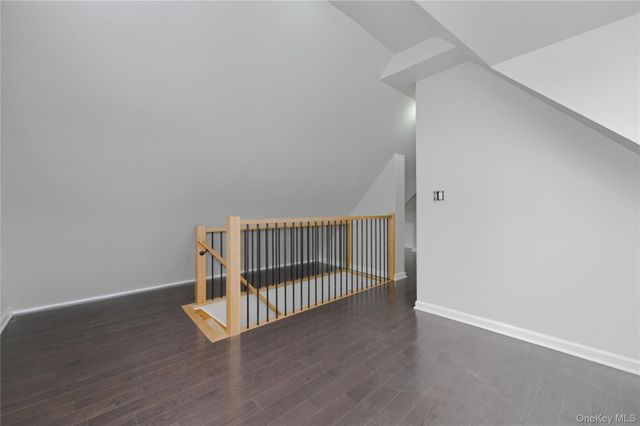 120 Maple Avenue 2nd FLOOR, Cedarhurst, NY 11516