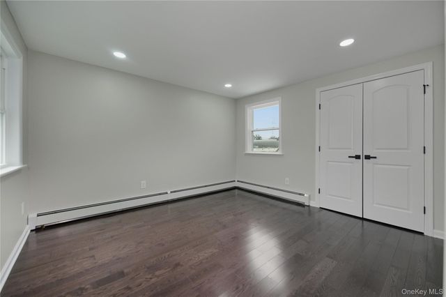 120 Maple Avenue 2nd FLOOR, Cedarhurst, NY 11516