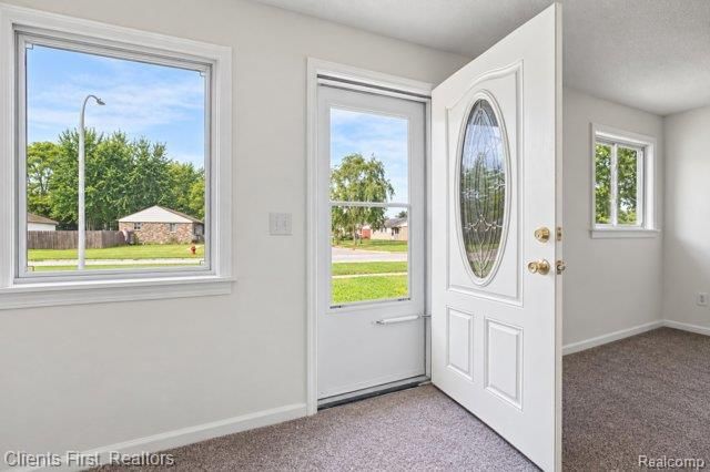 27031 S Leroy Street, Taylor, MI 48180