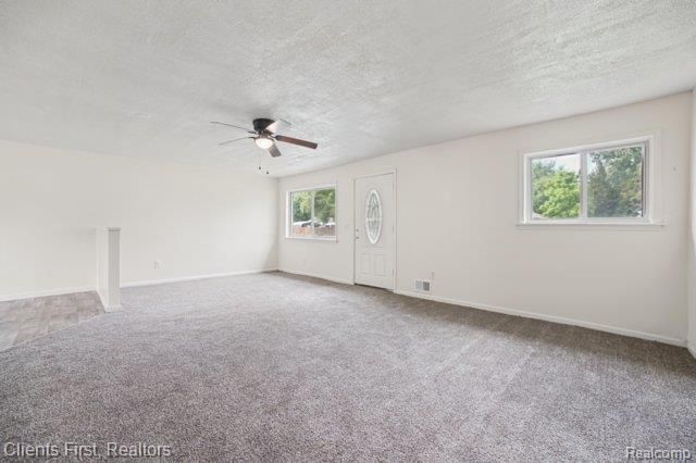27031 S Leroy Street, Taylor, MI 48180