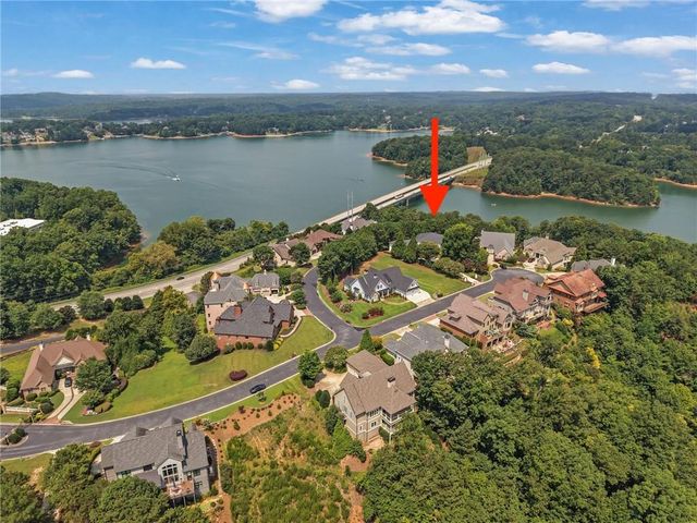 2789 NE Point Overlook, Gainesville, GA 30501