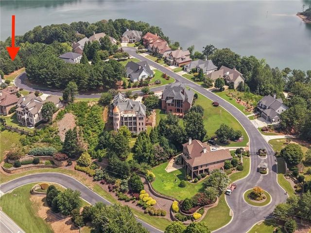 2789 NE Point Overlook, Gainesville, GA 30501