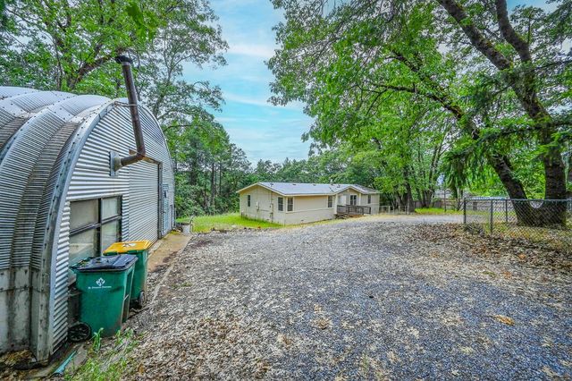 2470 Buffalo Hill Rd, Georgetown, CA 95634