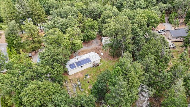 2470 Buffalo Hill Rd, Georgetown, CA 95634