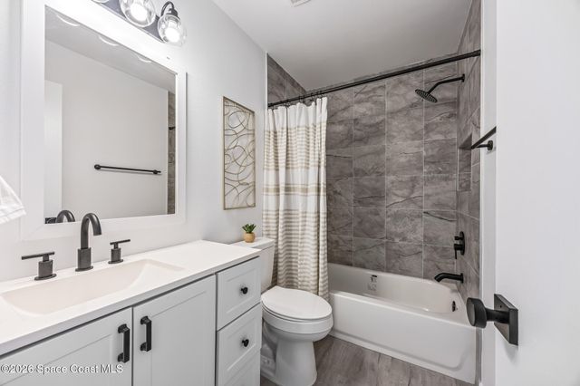 1411 Sheafe Avenue NE 101, Palm Bay, FL 32905