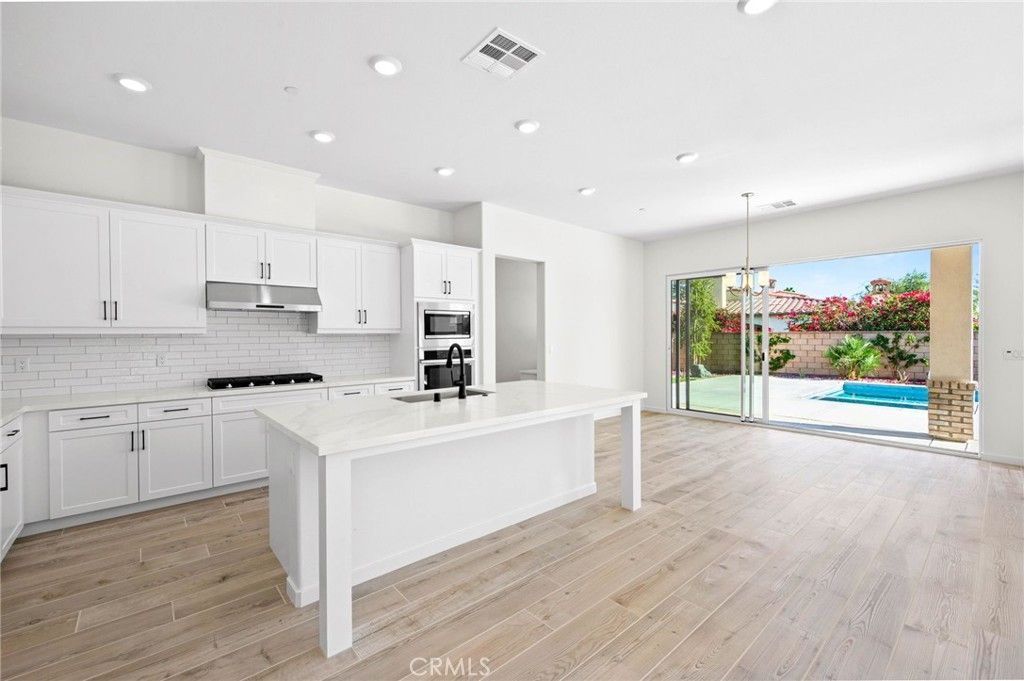 Image 17 of property listing at 51952 Marquis Lane, La Quinta, CA 92253