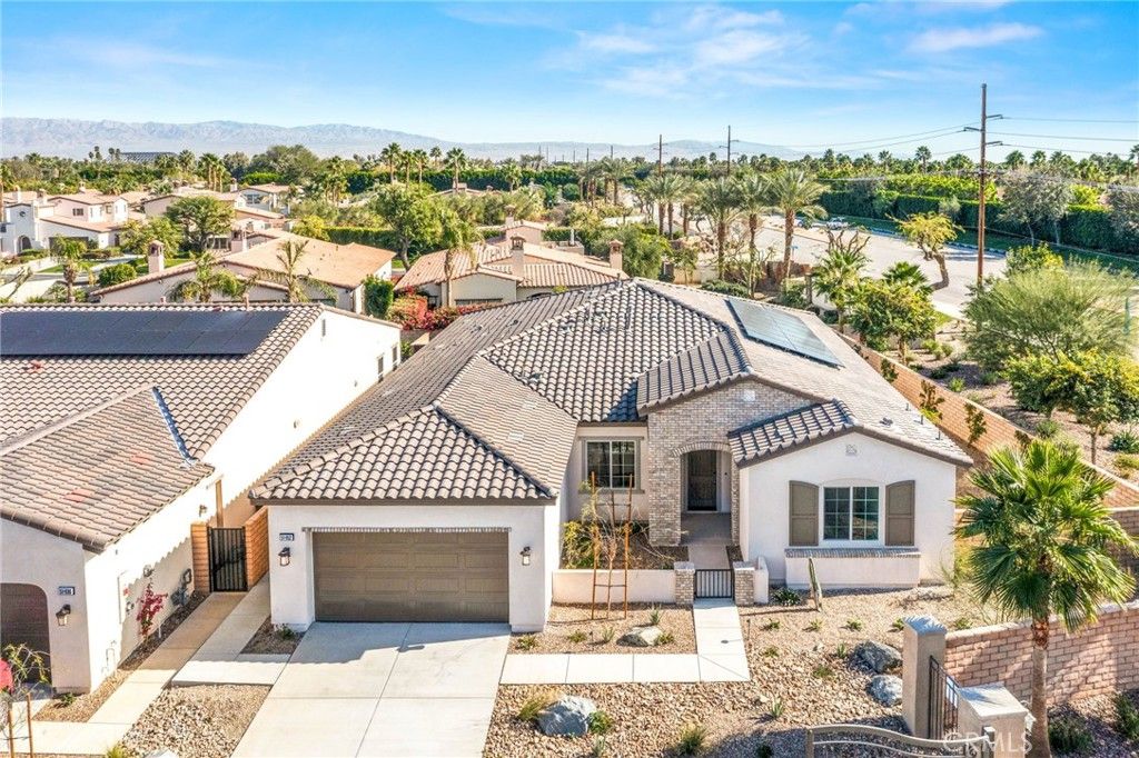 Image 7 of property listing at 51952 Marquis Lane, La Quinta, CA 92253