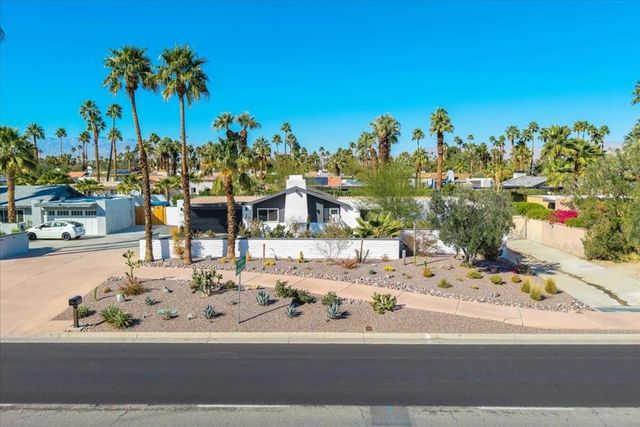 1110 E Vista Chino Rd, Palm Springs, CA 92262