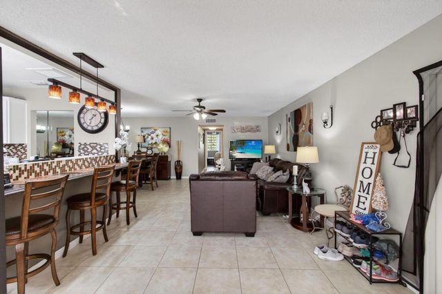 5193 Lakefront Boulevard C, Delray Beach, FL 33484