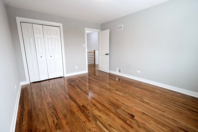 306 Escanaba Avenue, Calumet City, IL 60409