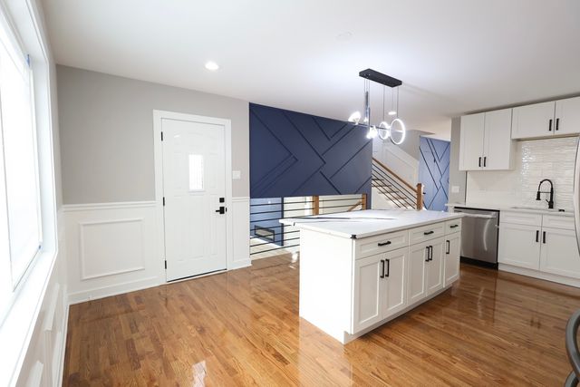 306 Escanaba Avenue, Calumet City, IL 60409