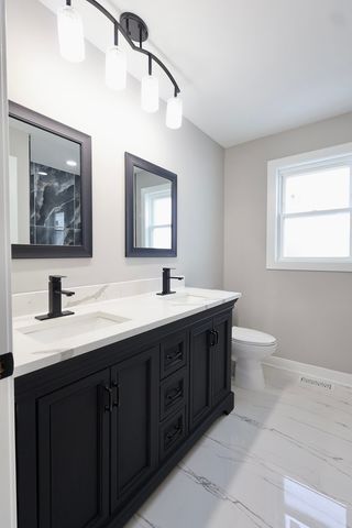 306 Escanaba Avenue, Calumet City, IL 60409