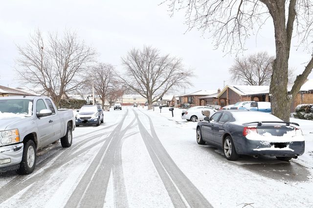 306 Escanaba Avenue, Calumet City, IL 60409