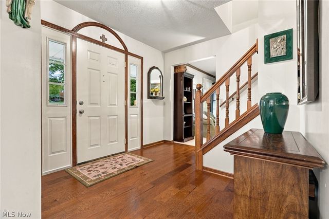 8433 Hearth Circle NW, Massillon, OH 44646