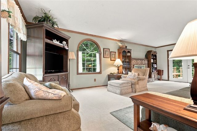 8433 Hearth Circle NW, Massillon, OH 44646