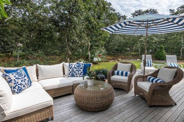 25 Boylston Dr, Edgartown, MA 02539