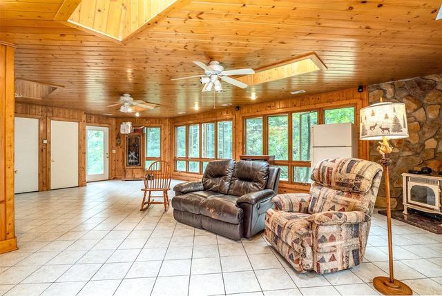 10523 UNION SPRINGS RD, Dayton, VA 22821