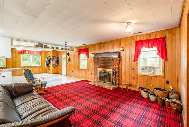 10523 UNION SPRINGS RD, Dayton, VA 22821