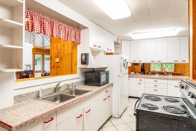 10523 UNION SPRINGS RD, Dayton, VA 22821