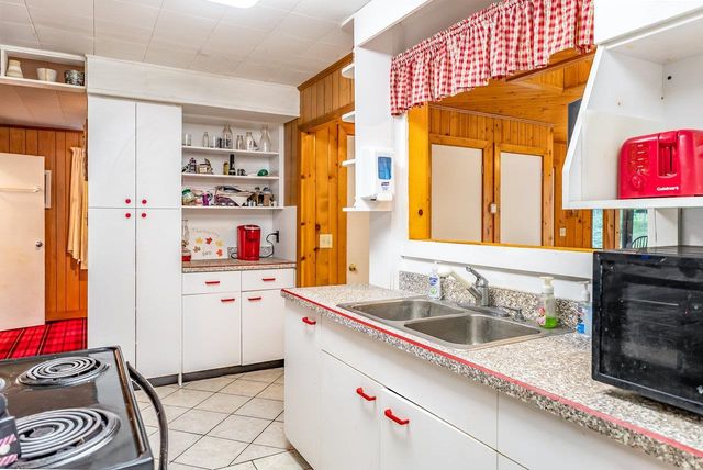 10523 UNION SPRINGS RD, Dayton, VA 22821