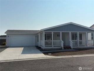 896 N Rock Rose Avenue, Sequim, WA 98382