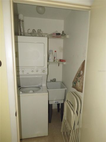 418 NARVAEZI STREET, Venice, FL 34285