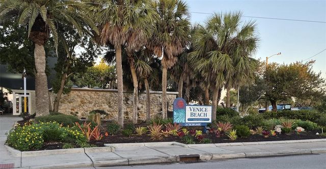 418 NARVAEZI STREET, Venice, FL 34285