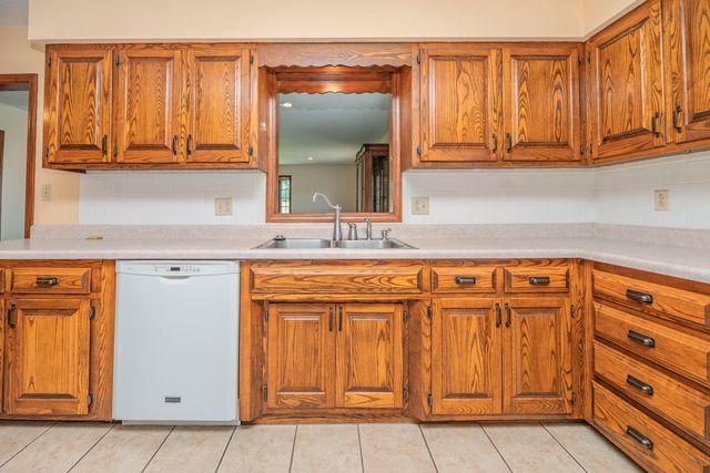 6651 E NEW HAVEN RD, Columbia, MO 65201