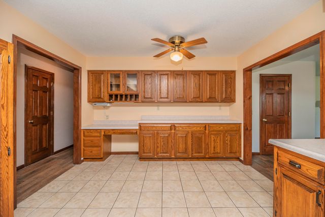 6651 E NEW HAVEN RD, Columbia, MO 65201