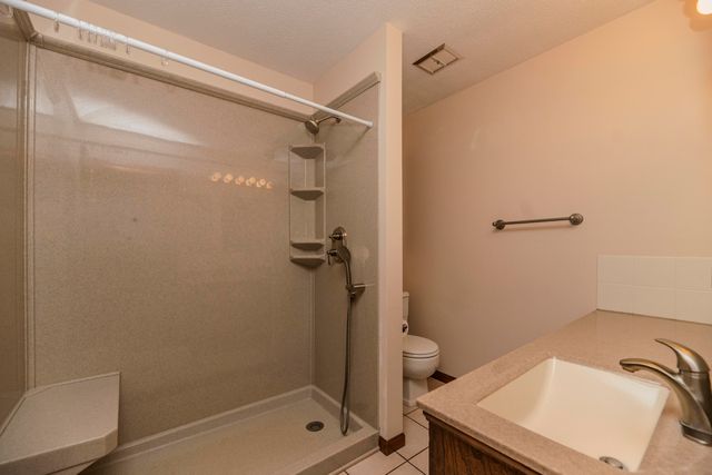 6651 E NEW HAVEN RD, Columbia, MO 65201