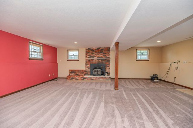 6651 E NEW HAVEN RD, Columbia, MO 65201